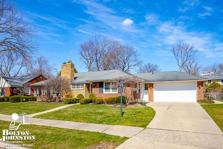412 Lexington Road Grosse Pointe Farms, MI 48236 - Photo 3 of 43