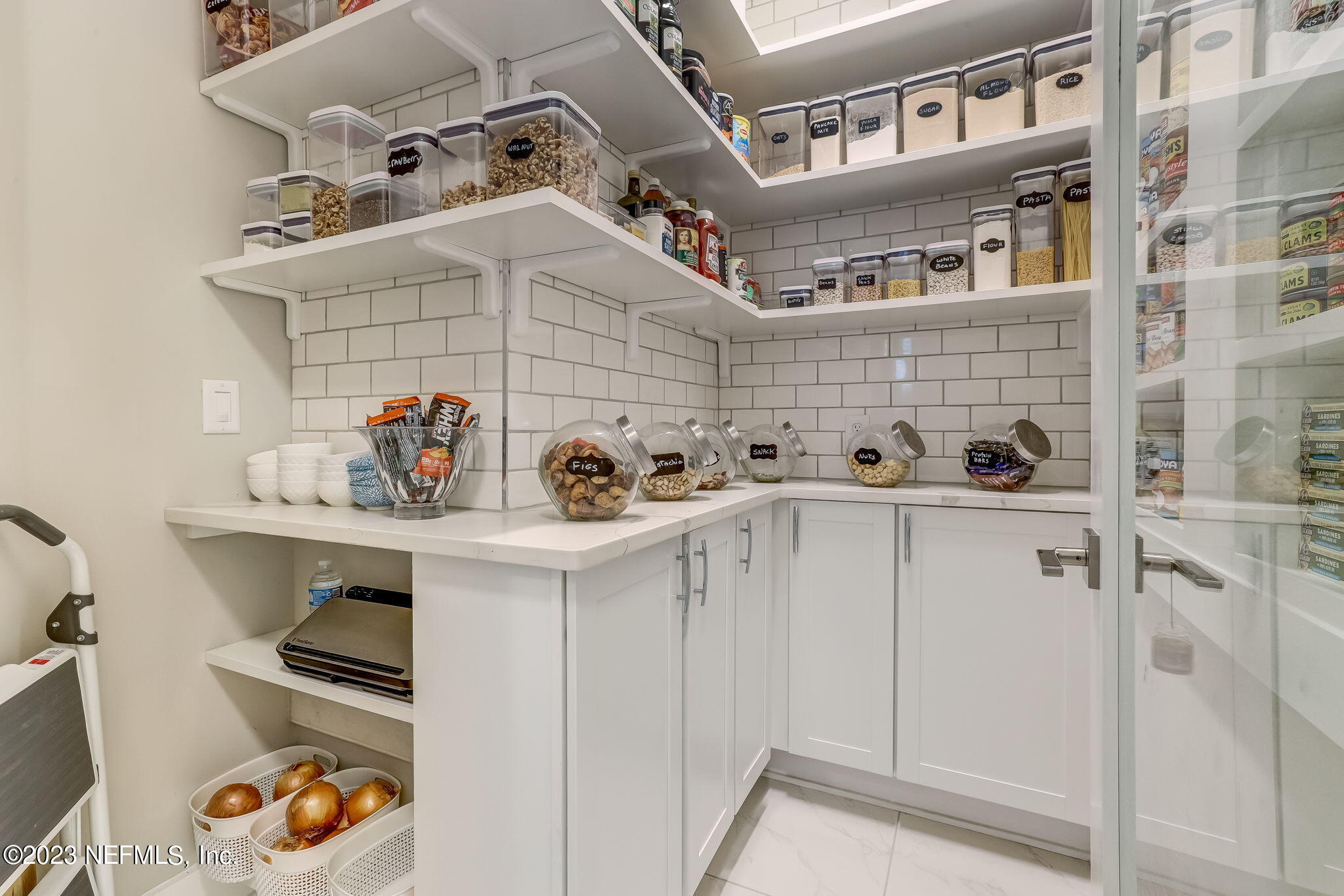 300 Topside Drive St. Johns, FL 32259 - Photo 31 of 121 Custom Walk-in Pantry