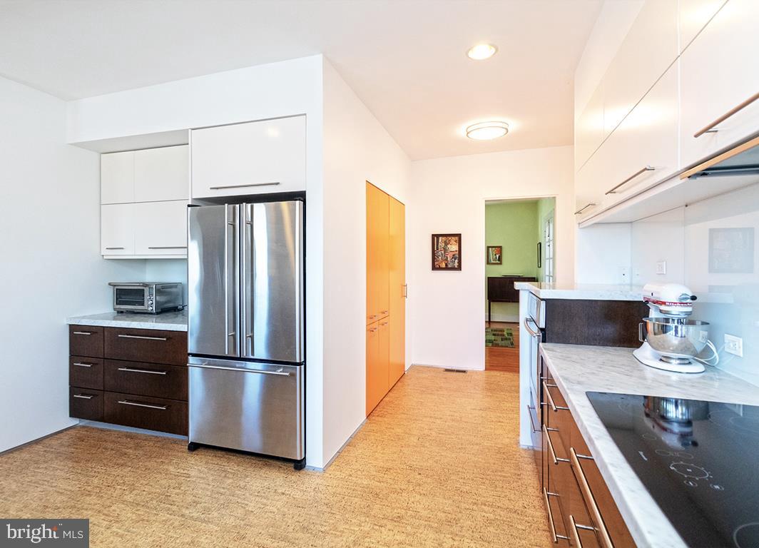 329 Hawthorn Road Baltimore, MD 21210 - Photo 15 of 53 Kitchen