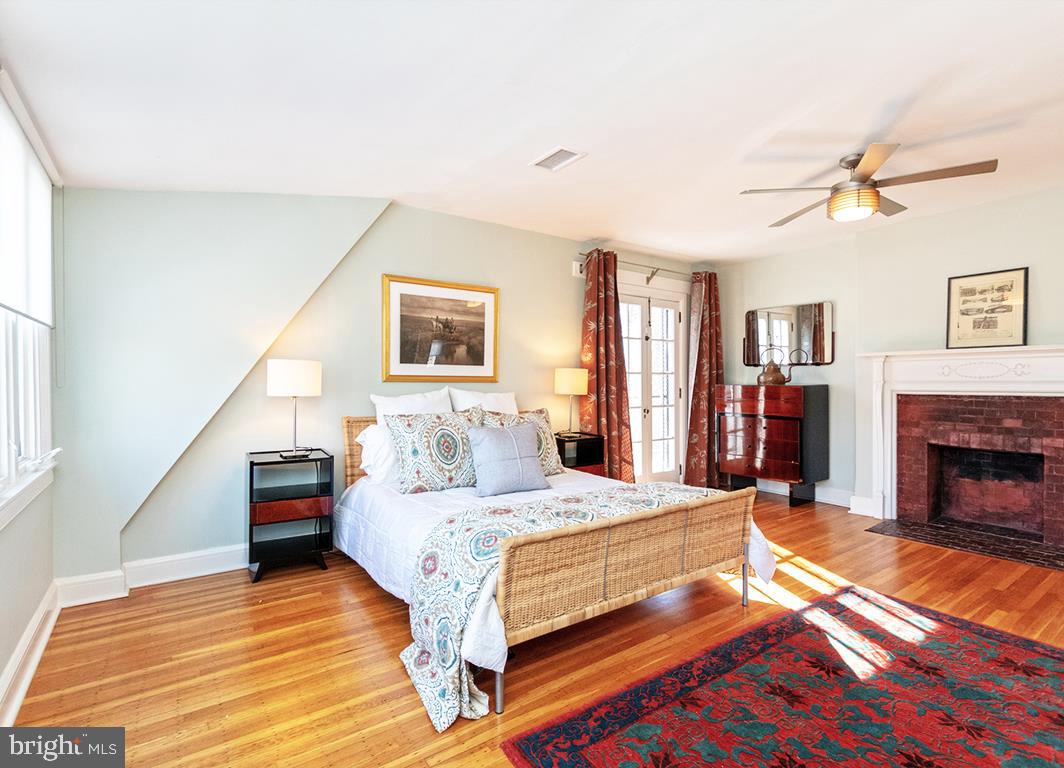 329 Hawthorn Road Baltimore, MD 21210 - Photo 25 of 53 Bedroom 1