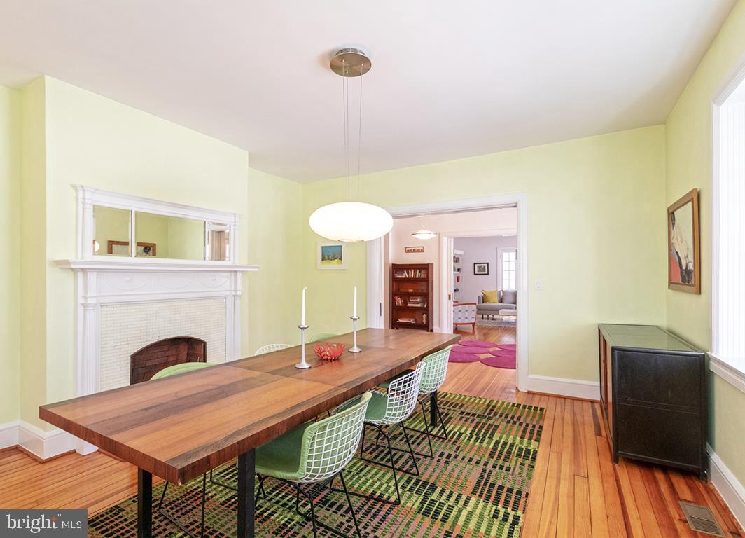 329 Hawthorn Road Baltimore, MD 21210 - Photo 5 of 53 Dining Room