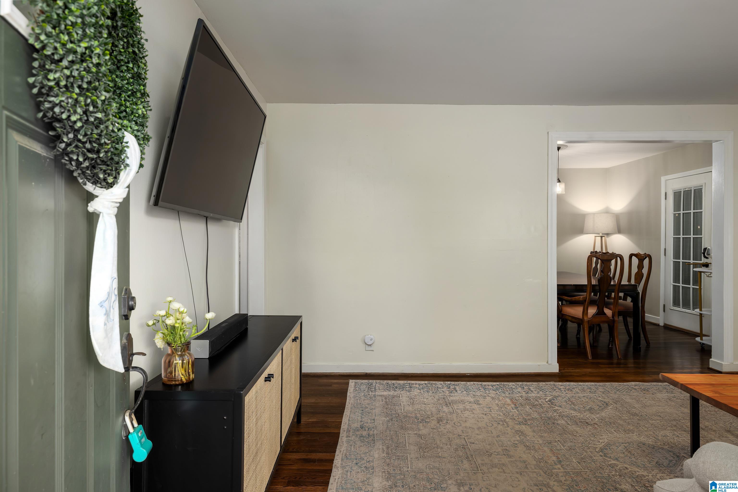 252 Kent Lane Birmingham, AL 35209 - Photo 6 of 37