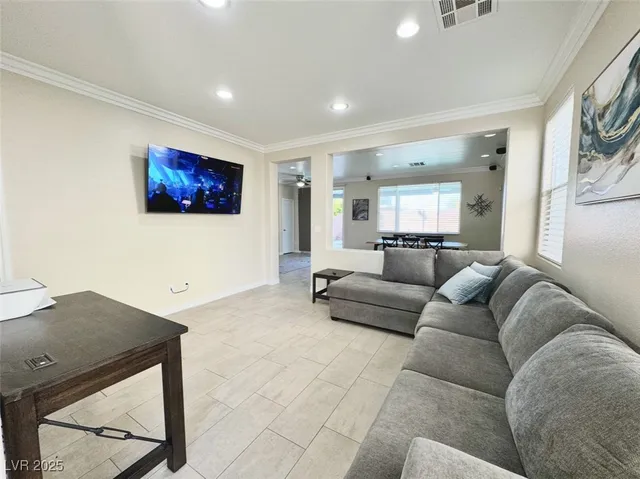 $4,550 | 8842 Sierra Linda Drive, Las Vegas, NV 89147