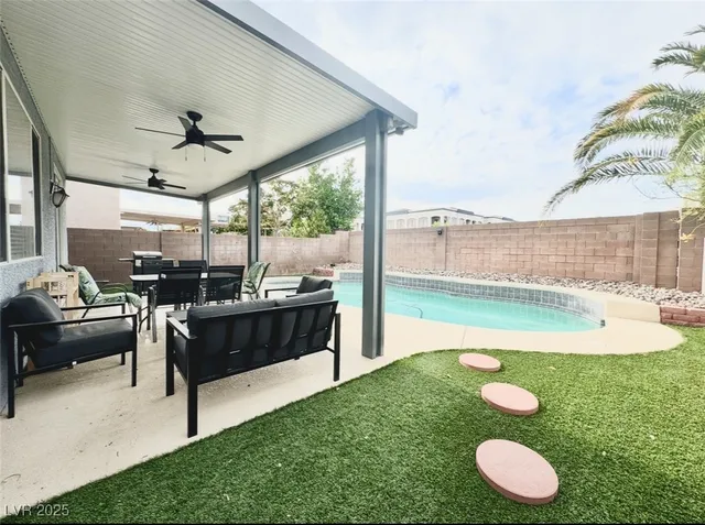 $4,550 | 8842 Sierra Linda Drive, Las Vegas, NV 89147