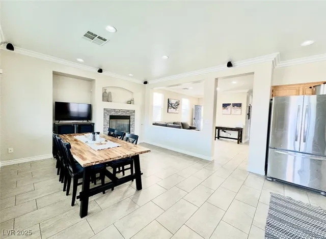 $4,550 | 8842 Sierra Linda Drive, Las Vegas, NV 89147