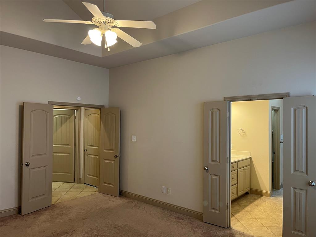 817 La Cima Irving, TX 75039 - Photo 31 of 40