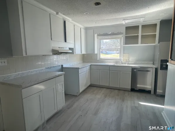 $2,000 | 521 Mill Street, Southington, CT 06489