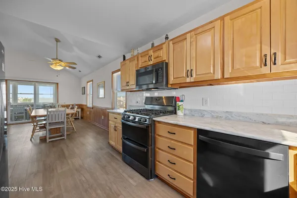 $915,000 | 113 East Aviation Avenue, Unit 19, Kill Devil Hills, NC 27948