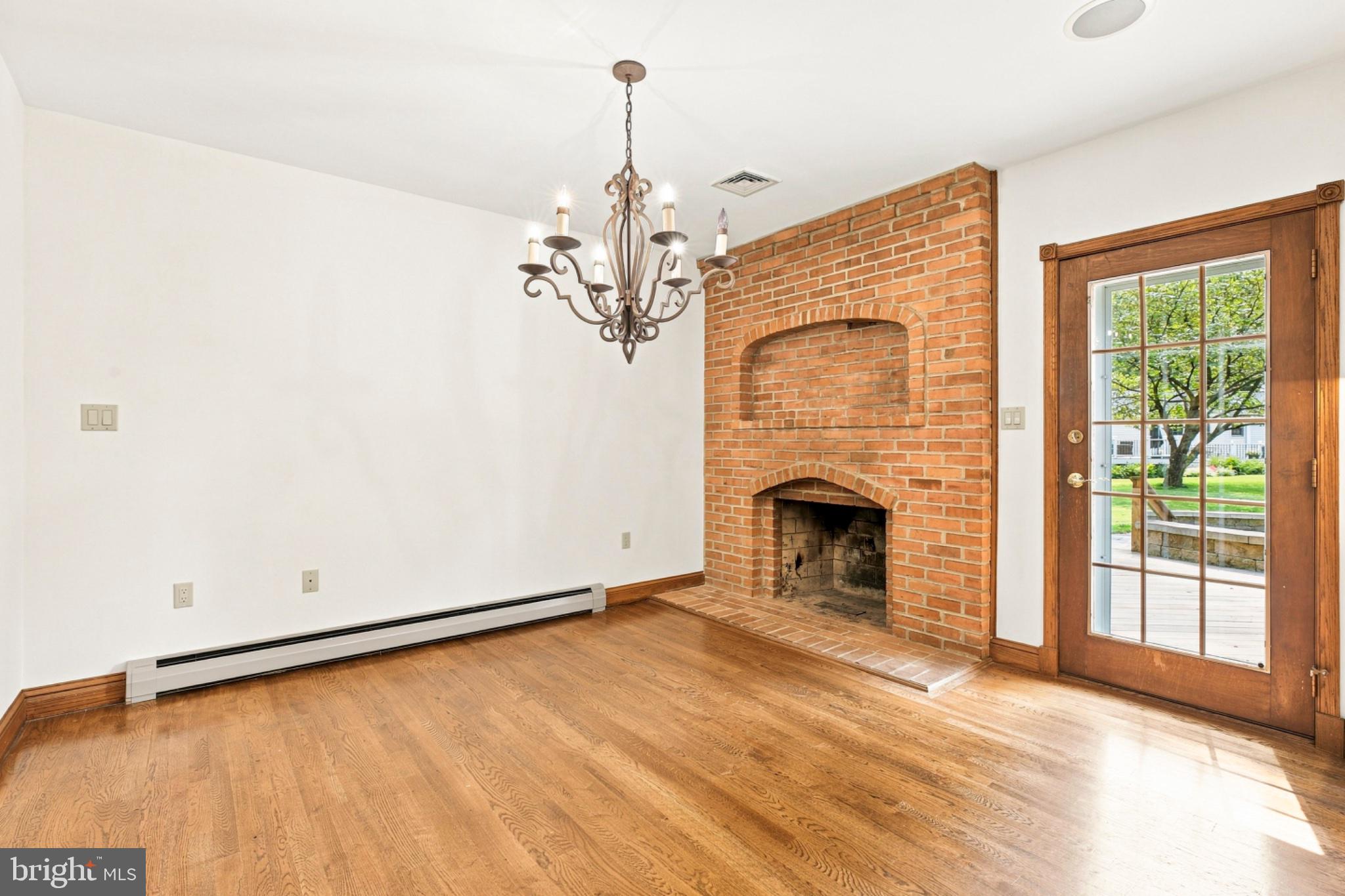 318 Duxbury Road Silver Spring, MD 20905 - Photo 14 of 58 Gallery Image 14