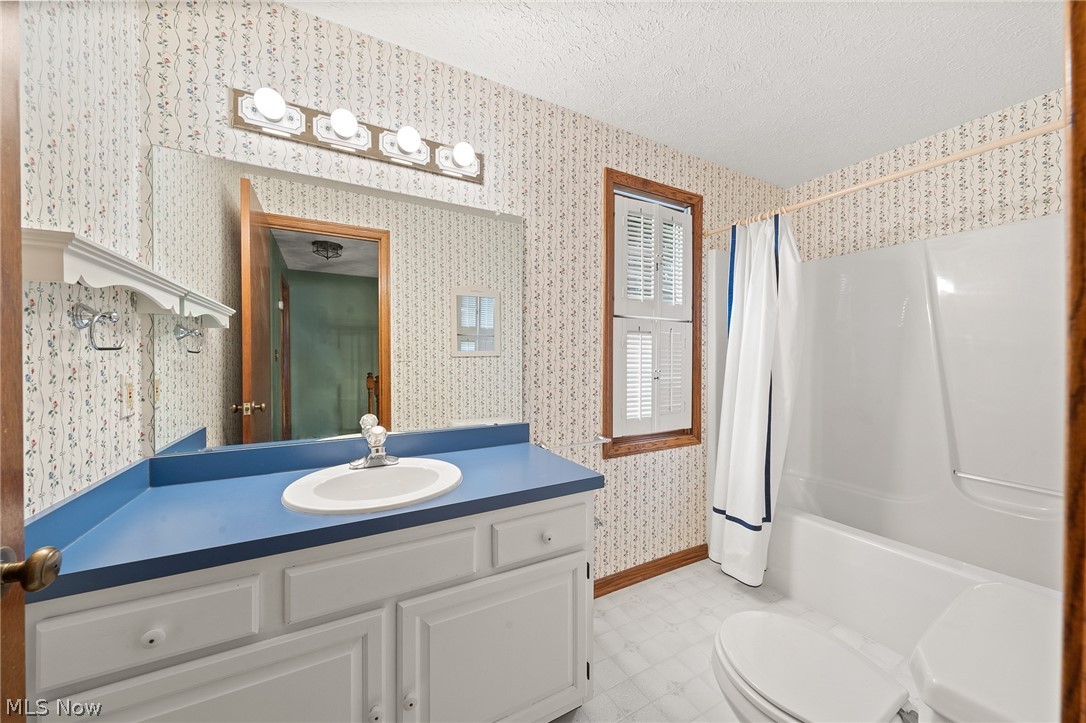 4754 Young Road Stow, OH 44224 - Photo 27 of 35