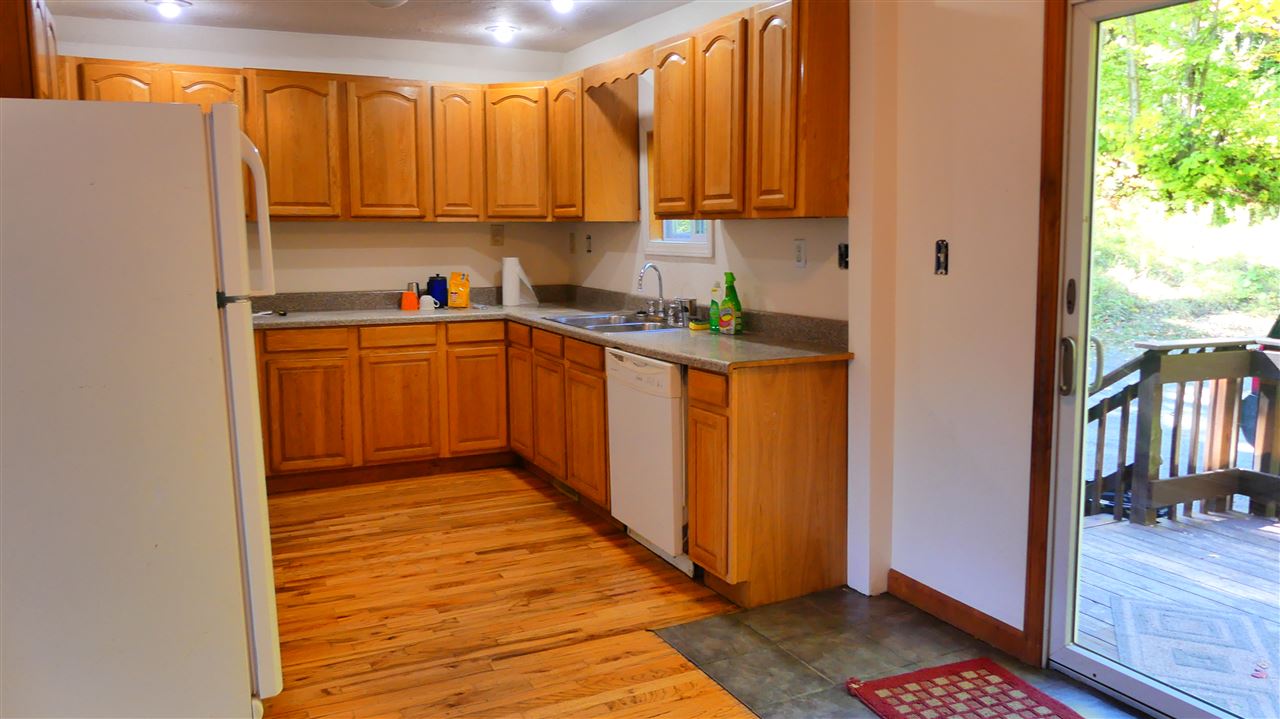 160 Taft Brook Road Dover, VT 05341 - Photo 4 of 30