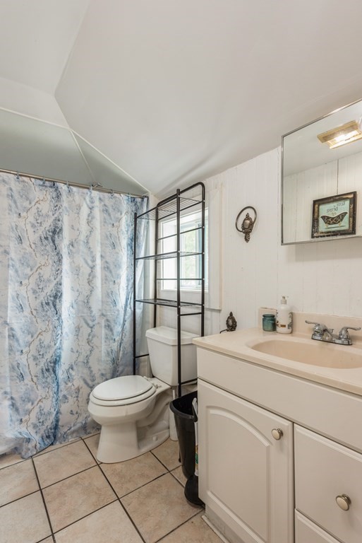 14 Holly Street Wareham, MA 02558 - Photo 19 of 35