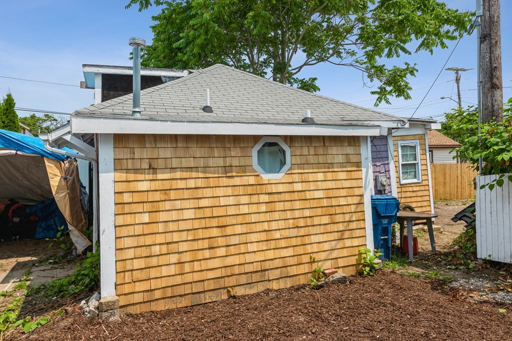 14 Holly Street Wareham, MA 02558 - Photo 25 of 35