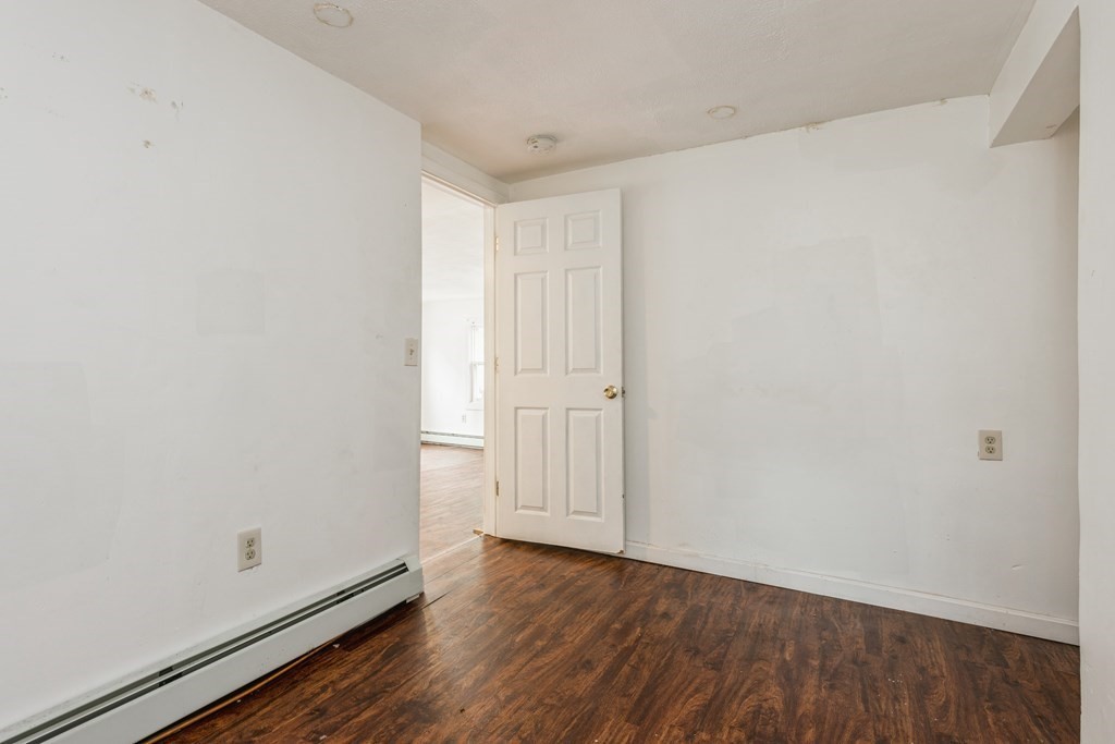 14 Holly Street Wareham, MA 02558 - Photo 8 of 35
