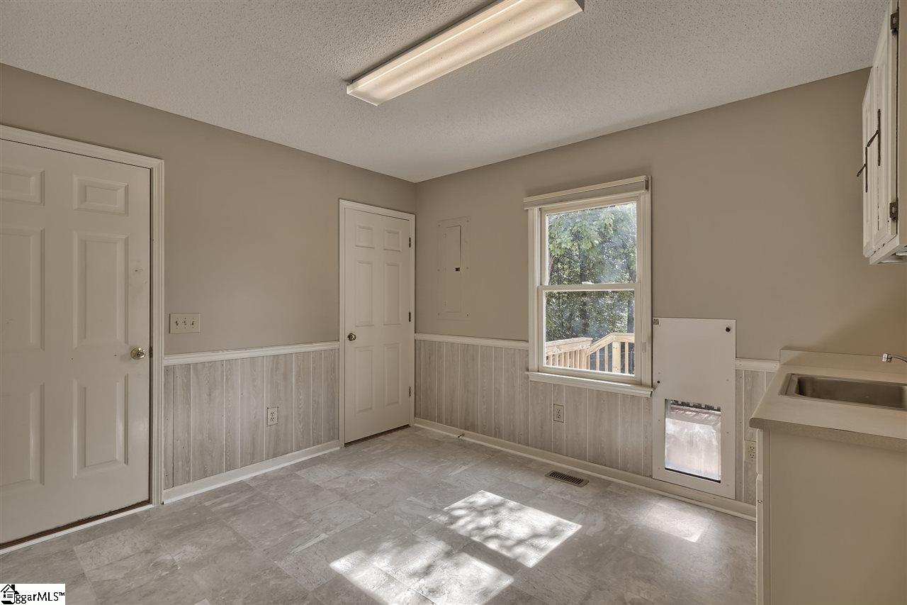 401 Watson Road Easley, SC 29642 - Photo 16 of 36 Gallery Image 16
