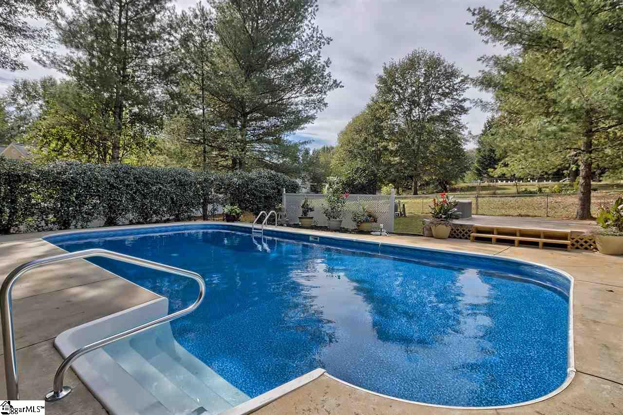 401 Watson Road Easley, SC 29642 - Photo 32 of 36 Gallery Image 32