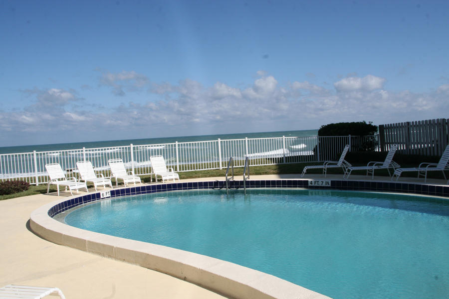 300 South Beach Road, Unit 402 Jupiter, FL 33469 - Photo 7 of 16 pool