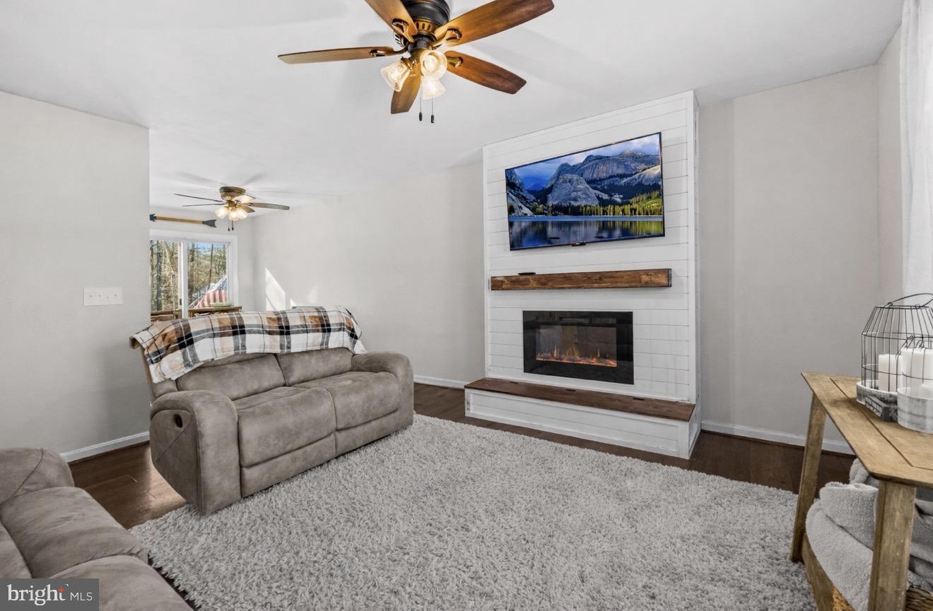 11506 Timberwood Road Locust Grove, VA 22508 - Photo 4 of 20 Gallery Image 4