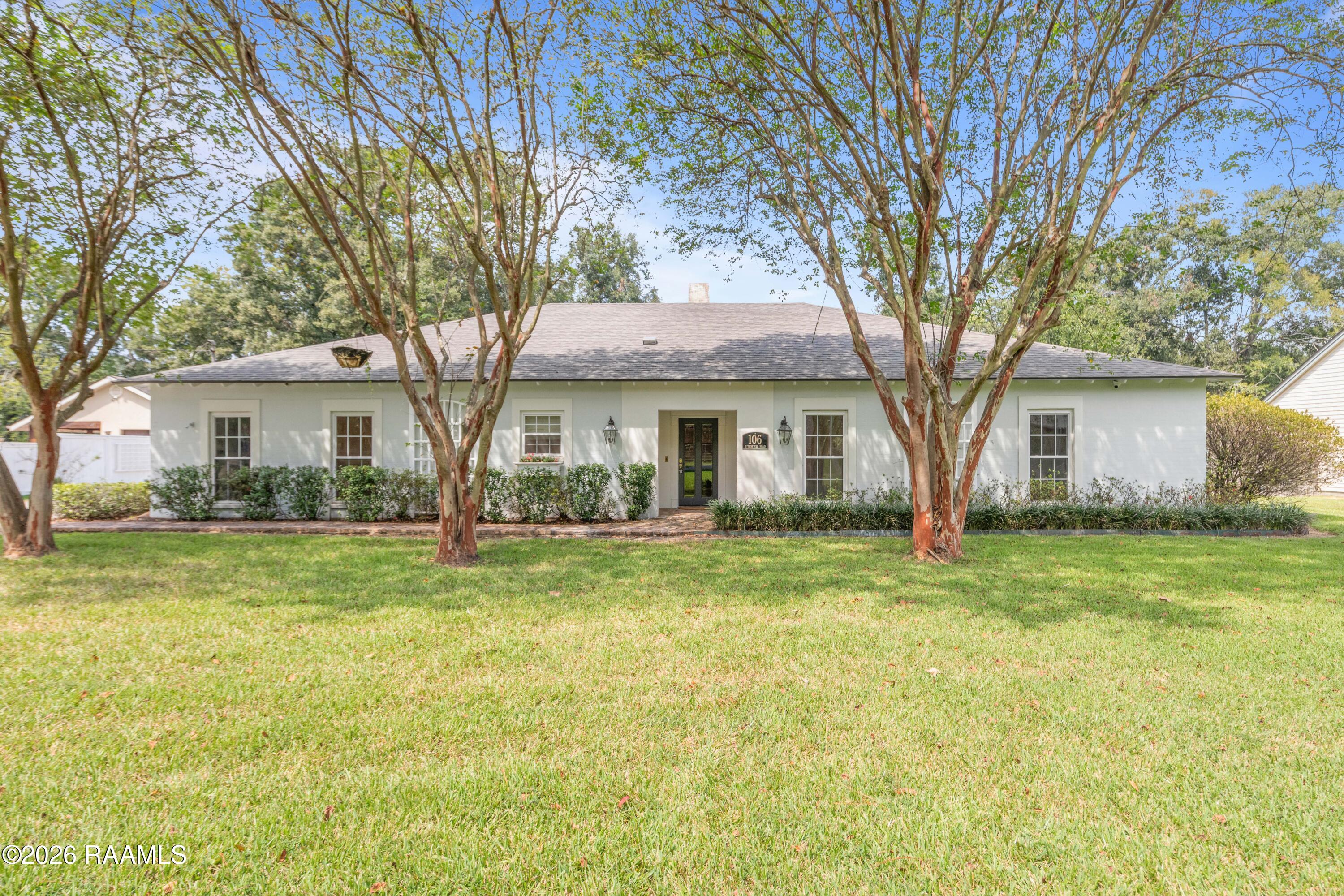 106 Riverview-3