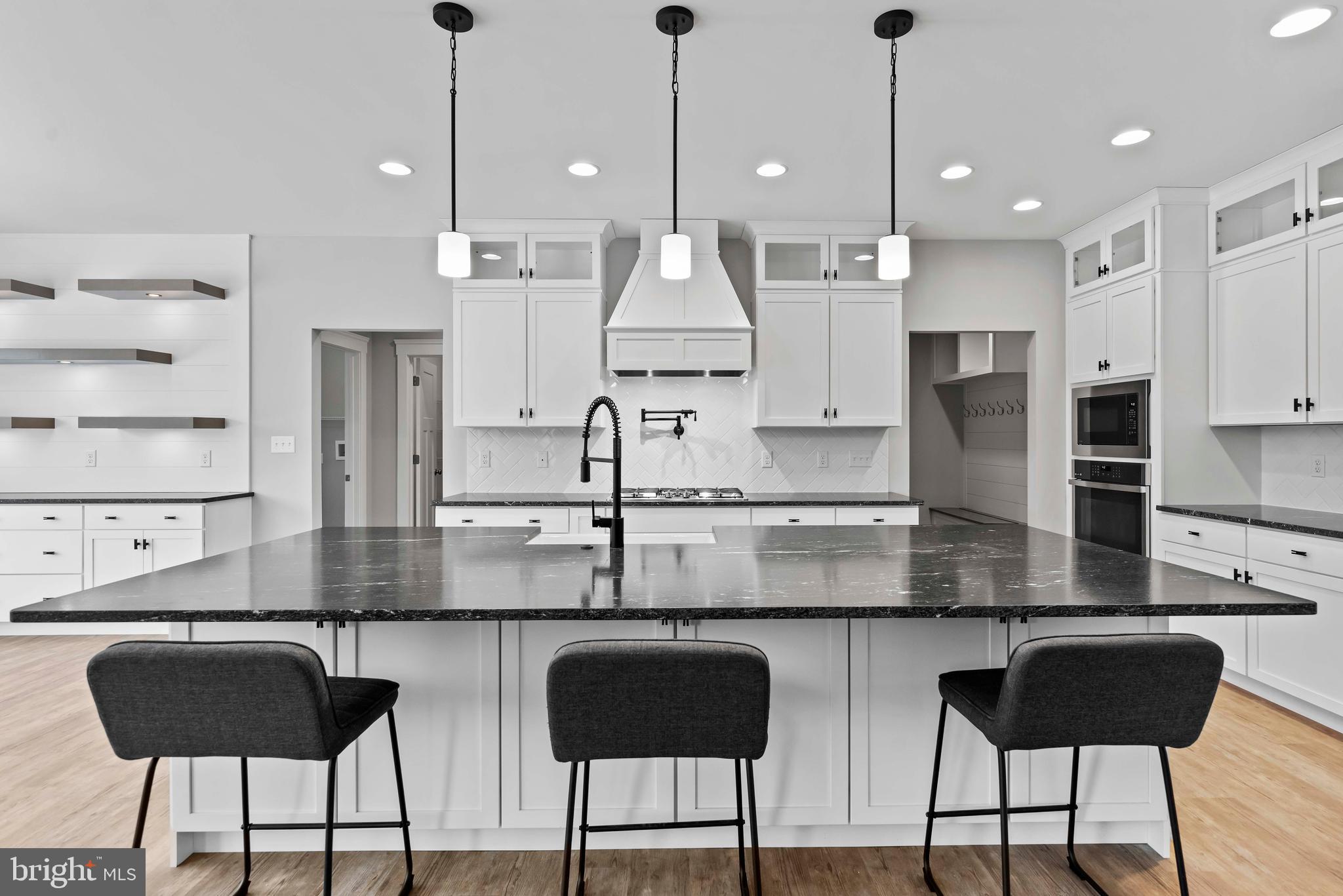 5330 Wilshire Road Harrisburg, PA 17112 - Photo 10 of 49