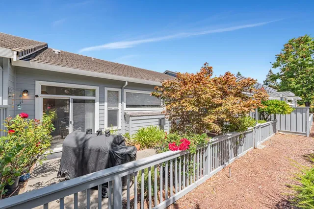 $899,000 | 2010 Carignan Way, San Jose, CA 95135