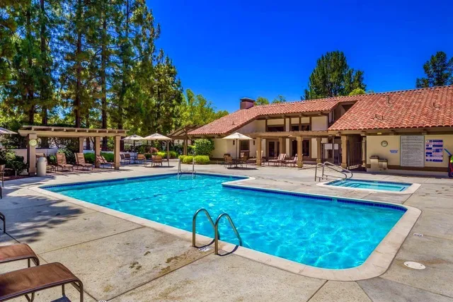 $880,000 | 2010 Carignan Way, San Jose, CA 95135