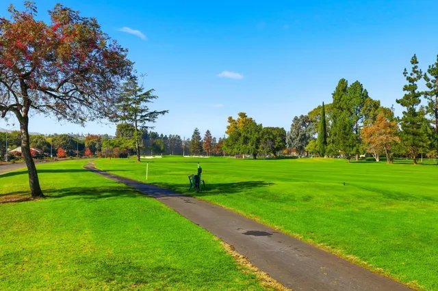 $880,000 | 2010 Carignan Way, San Jose, CA 95135