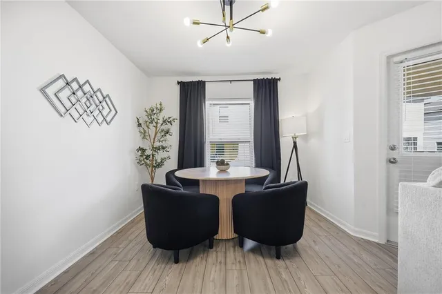 $284,900 | 1675 Wynford Circle, Tavares, FL 32778