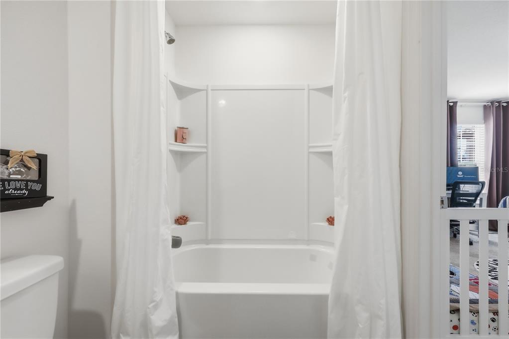 1675 Wynford Circle Tavares, FL 32778 - Photo 24 of 47