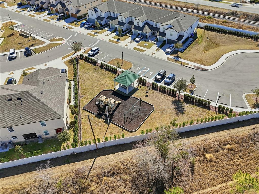 1675 Wynford Circle Tavares, FL 32778 - Photo 39 of 47