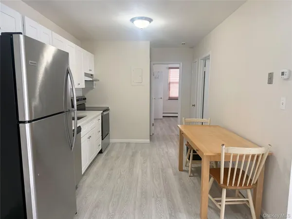 $3,300 | 3 Toms Point Lane, Unit A, Port Washington, NY 11050