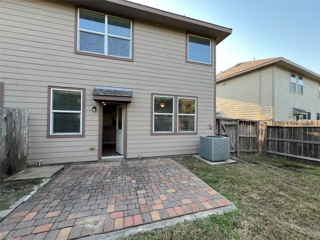 $2,300 | 6419 Densberry Lane, Katy, TX 77494