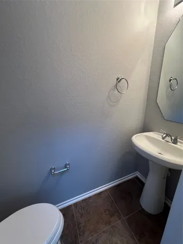 $2,300 | 6419 Densberry Lane, Katy, TX 77494