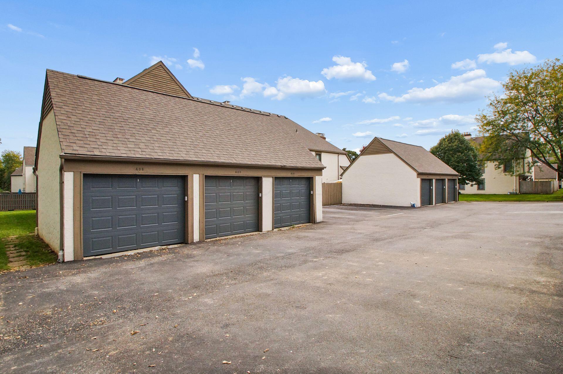 408 Edinburgh Road Dublin, OH 43017 - Photo 33 of 38 033_529636_M 408 Edinburgh114