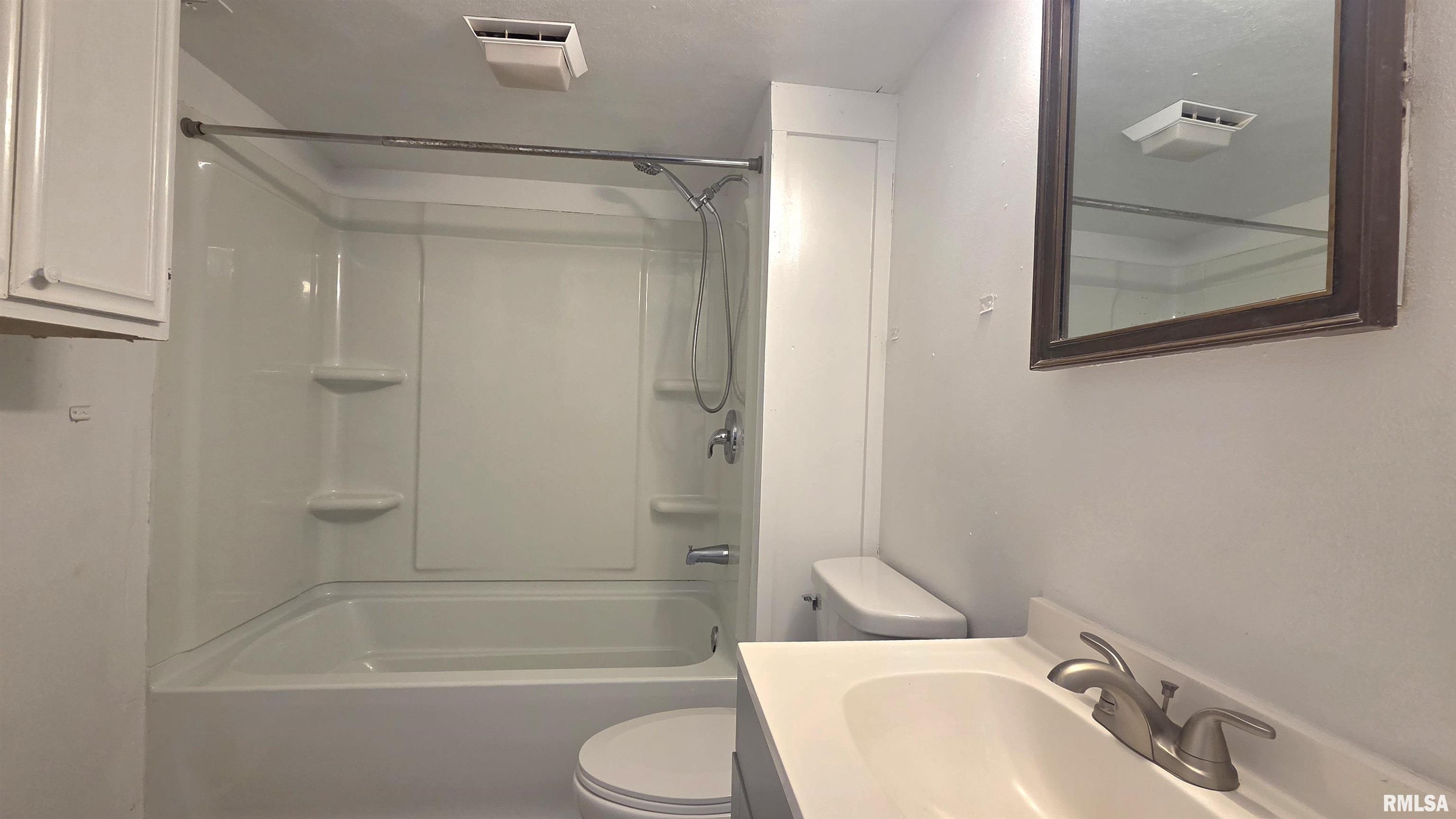 2360 South 9th Street Springfield, IL 62703 - Photo 12 of 13