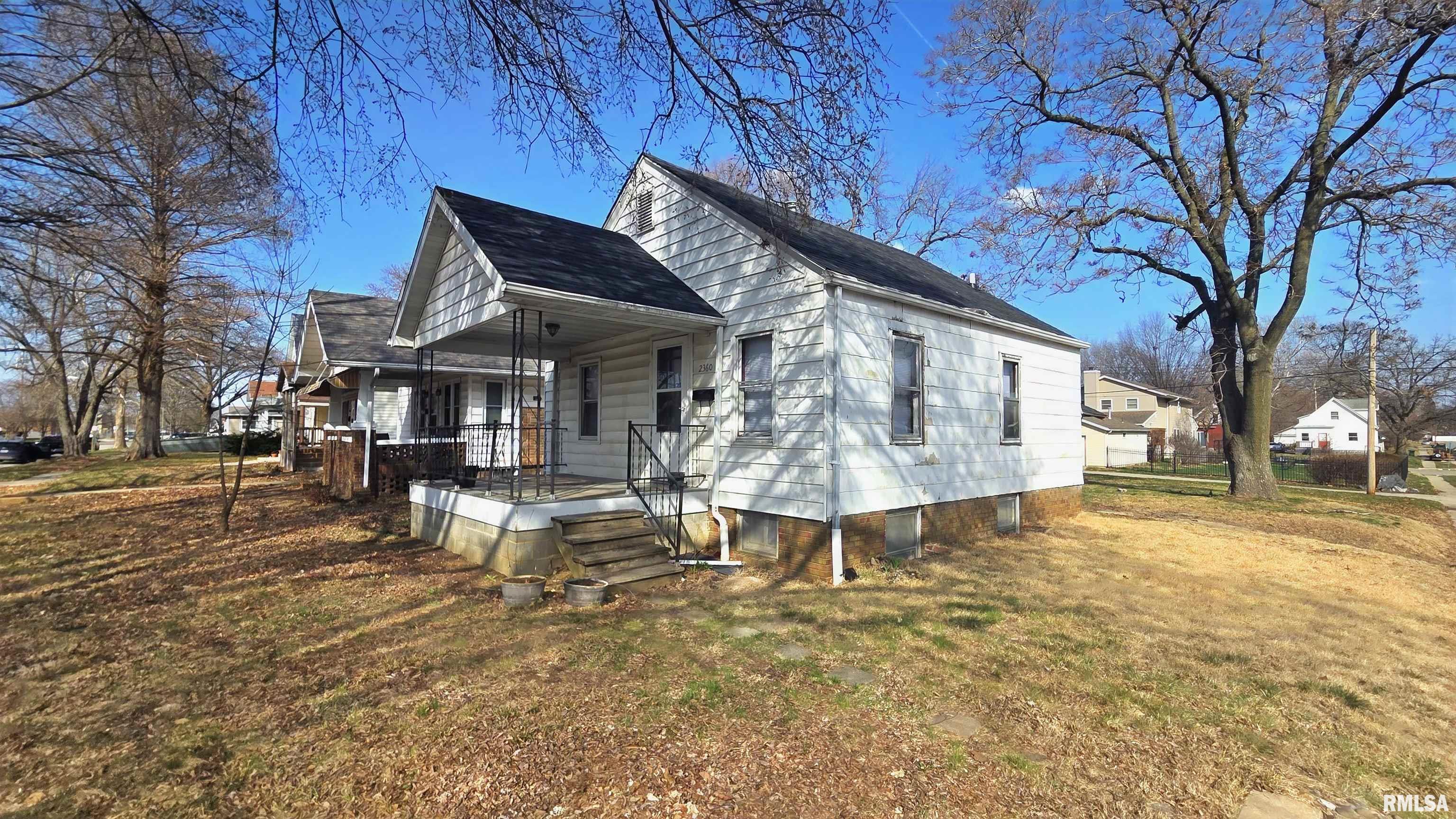 2360 South 9th Street Springfield, IL 62703 - Photo 2 of 13