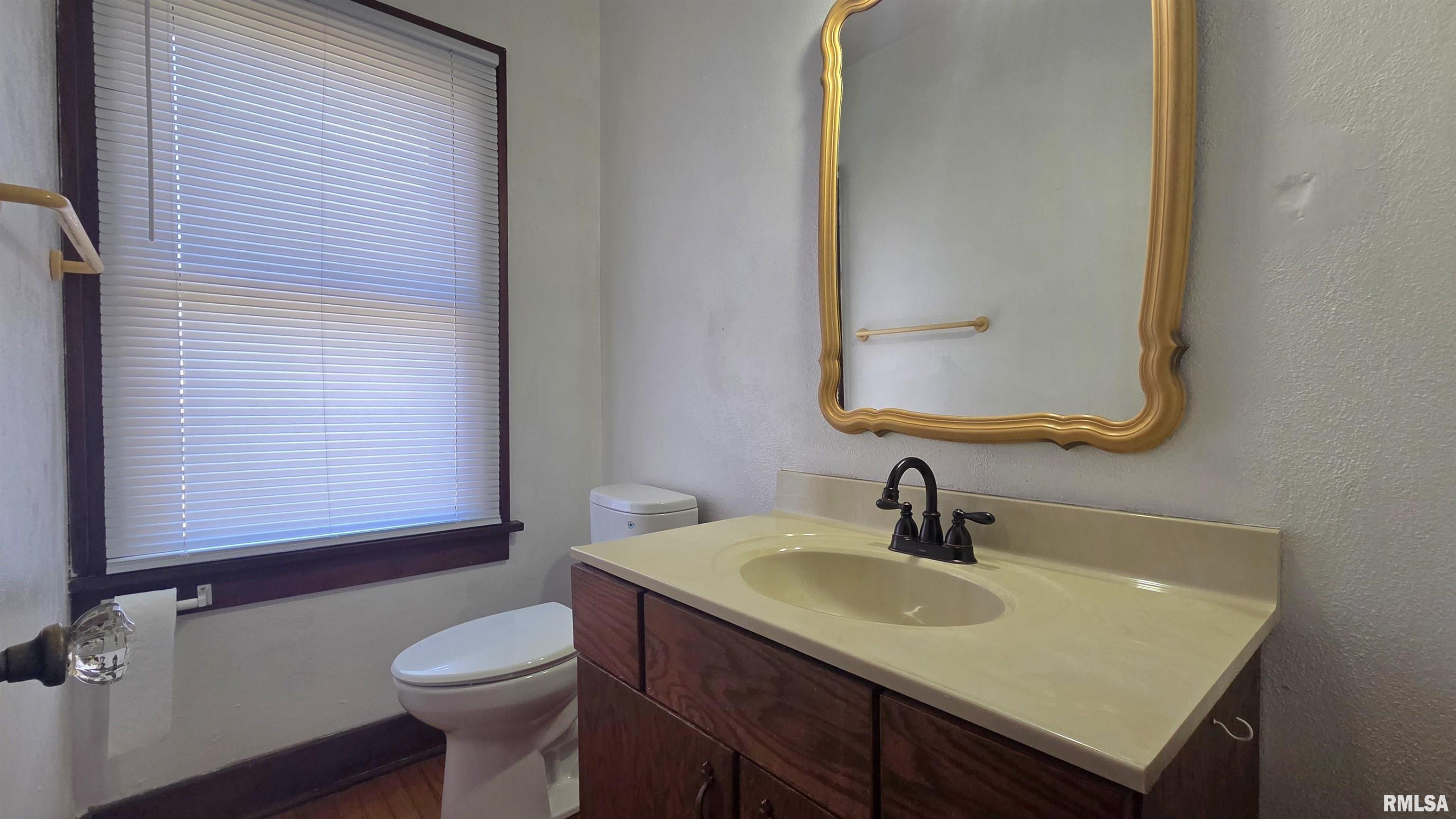 2360 South 9th Street Springfield, IL 62703 - Photo 9 of 13