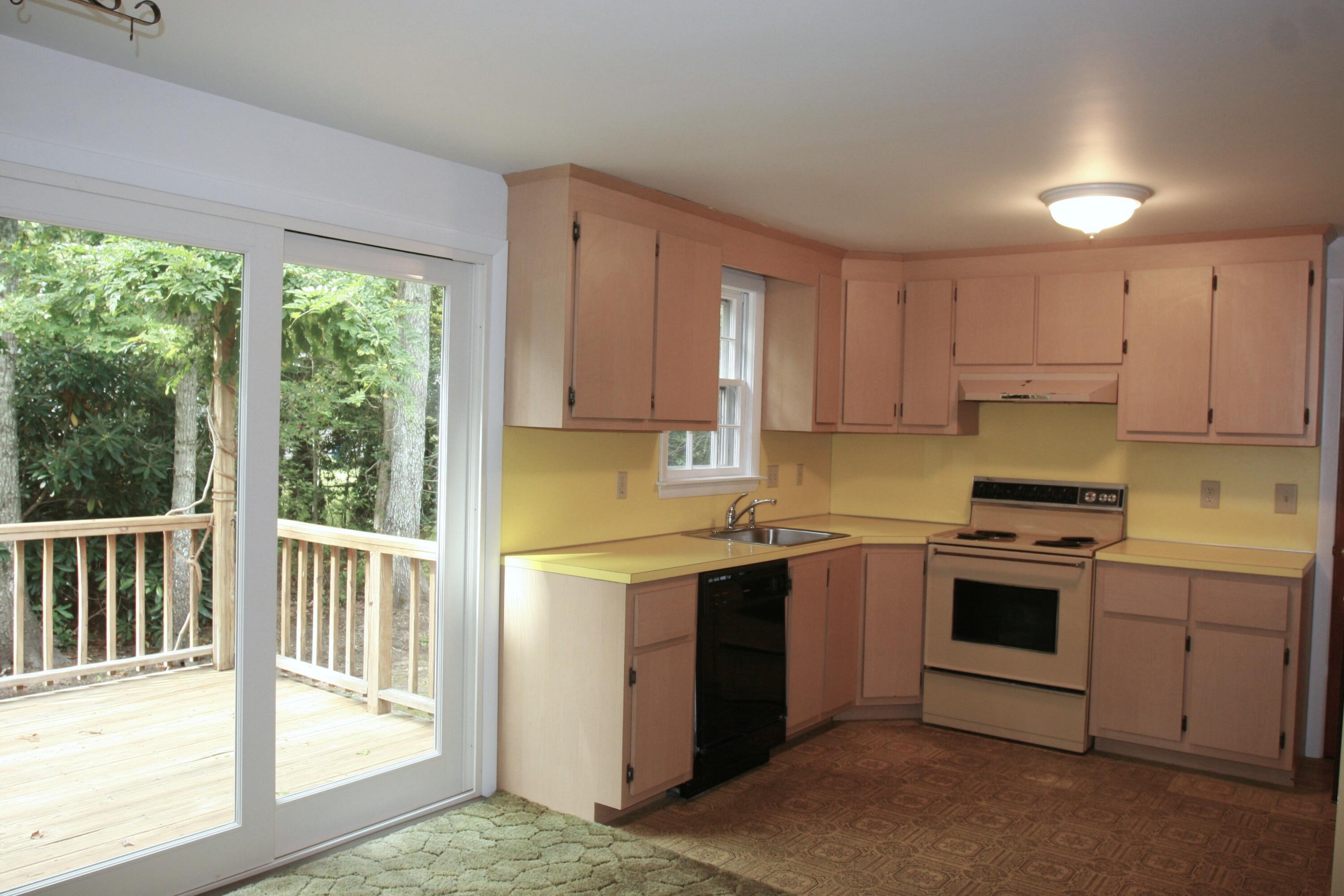 19 Oriole Lane Marstons Mills, MA 02648 - Photo 35 of 50 Kitchen