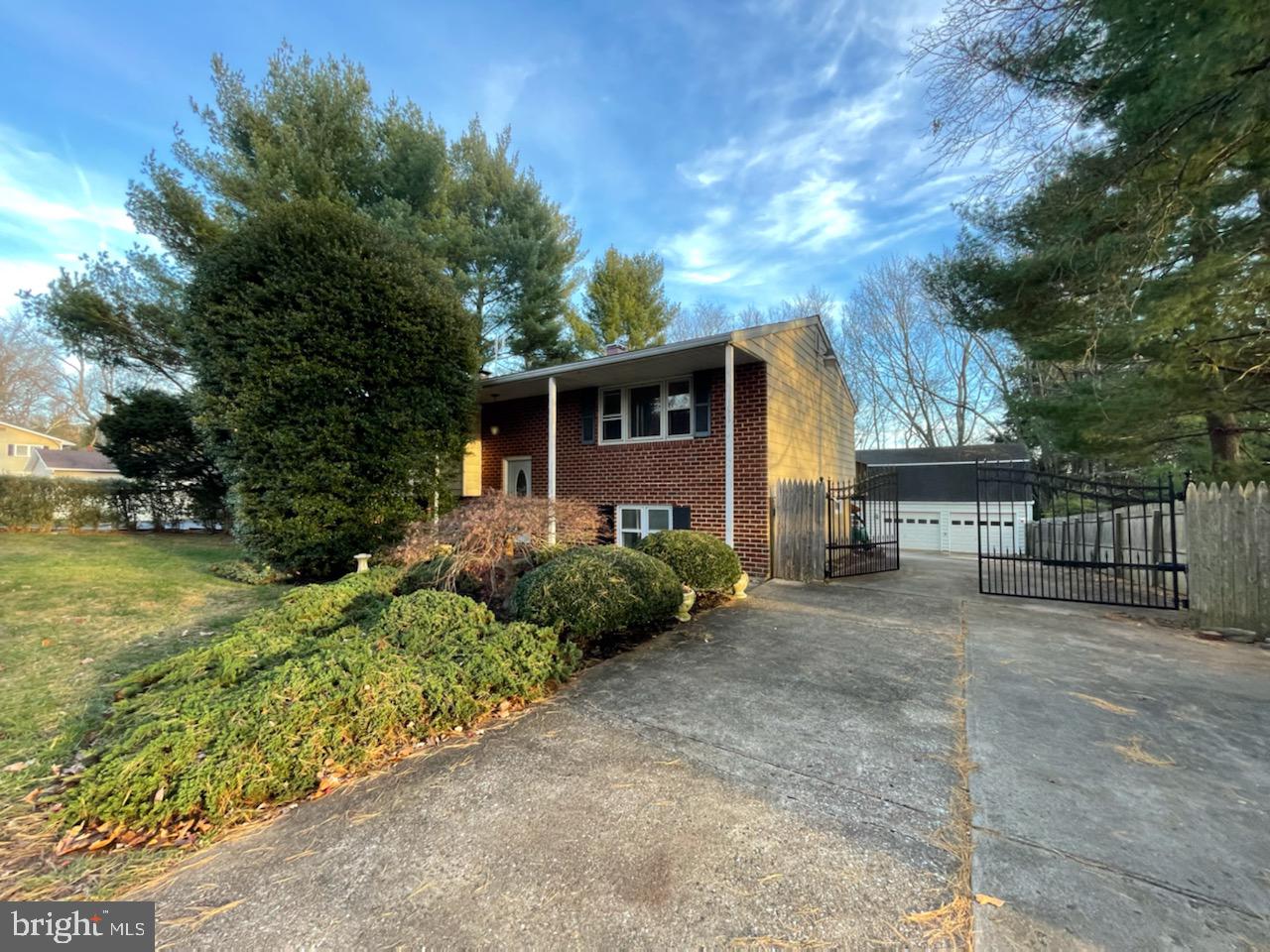 5929 Snowdens Run Road Sykesville, MD 21784 - Photo 1 of 54 Welcome Home to 5929 Snowdens Run Rd