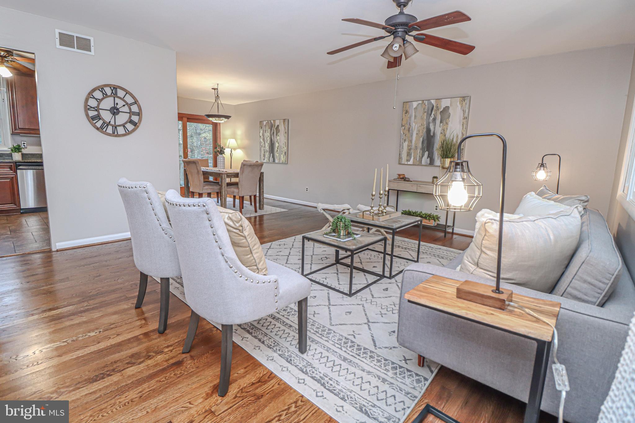 5929 Snowdens Run Road Sykesville, MD 21784 - Photo 5 of 54 Living Room