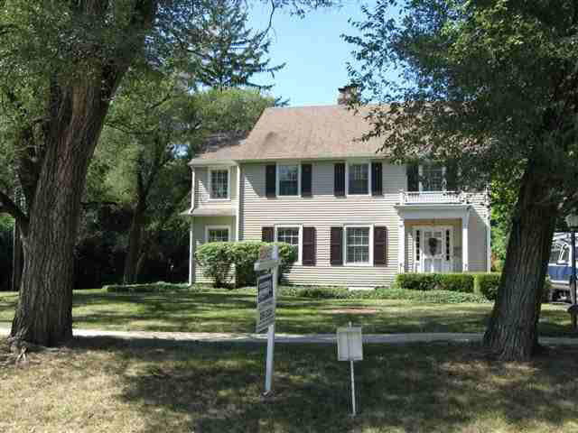 1111 North Briar Road Muncie, IN 47304 - Photo 1 of 9