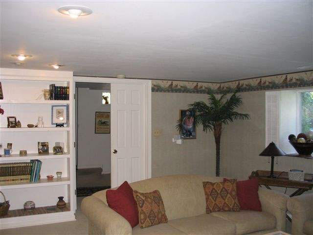 1111 North Briar Road Muncie, IN 47304 - Photo 7 of 9