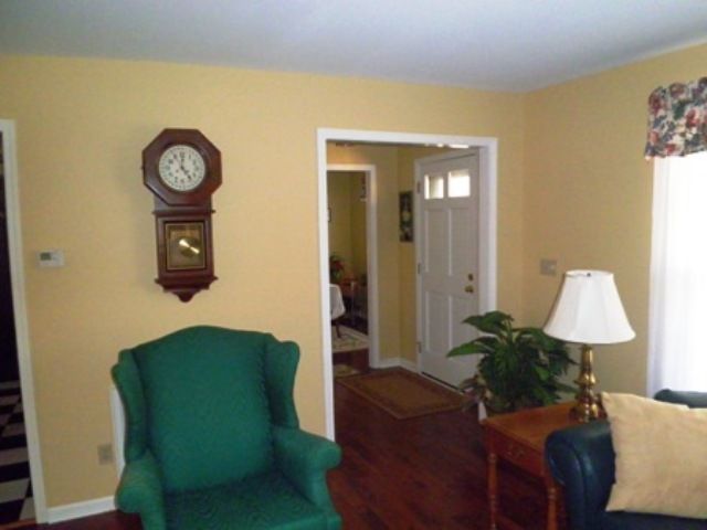 23045 McDonald Point Road Seneca, SC 29672 - Photo 5 of 25