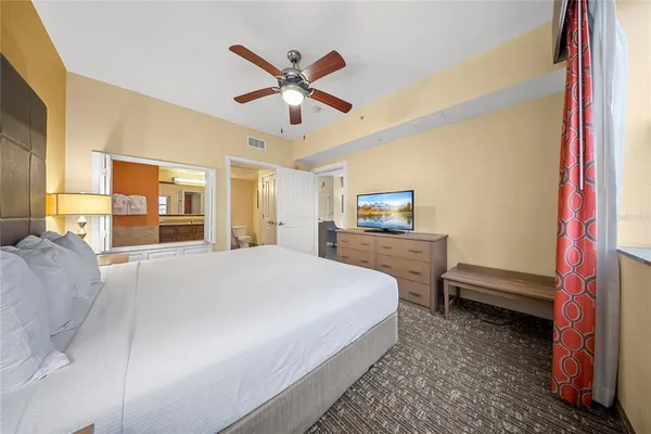 $215,000 | 12527 Floridays Resort Drive, Unit 402E, Orlando, FL 32821