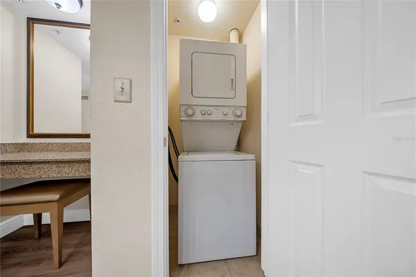 $215,000 | 12527 Floridays Resort Drive, Unit 402E, Orlando, FL 32821