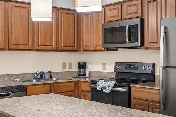 $215,000 | 12527 Floridays Resort Drive, Unit 402E, Orlando, FL 32821