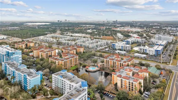 $215,000 | 12527 Floridays Resort Drive, Unit 402E, Orlando, FL 32821