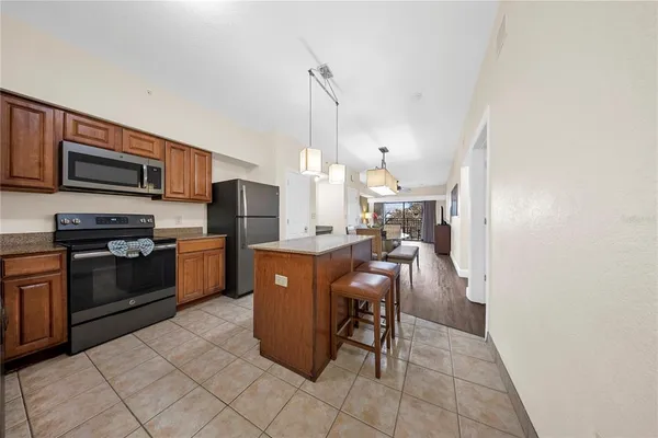 $215,000 | 12527 Floridays Resort Drive, Unit 402E, Orlando, FL 32821