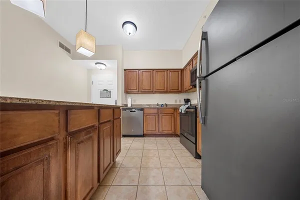 $215,000 | 12527 Floridays Resort Drive, Unit 402E, Orlando, FL 32821