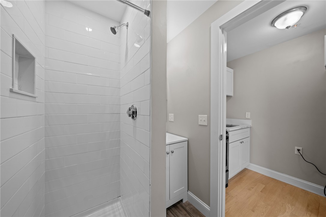 16 Brinley Street, Unit 4 Newport, RI 02840 - Photo 16 of 17